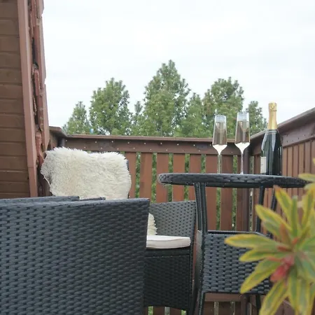 Ferienwohnung FischLANDinSicht Ribnitz-Damgarten Exterior foto